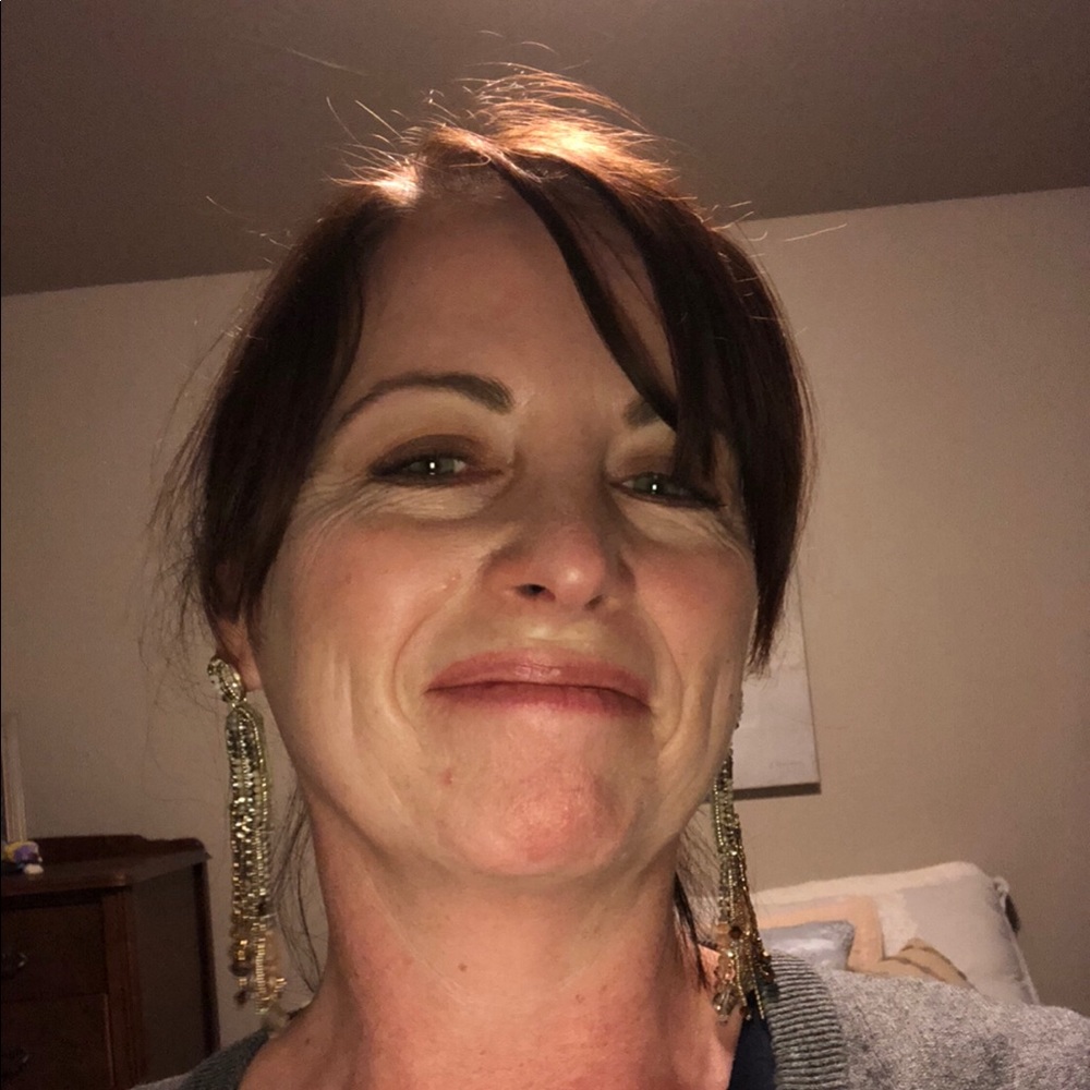 Meet your Posher, Marie